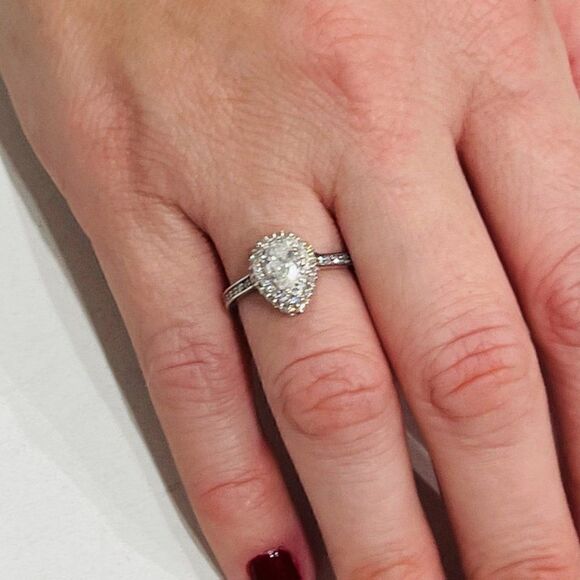 Diamond Ring Size 6.5 14k Gold 0.91 TCW 3.19 Grams Certified $5,950 215101 - Picture 8 of 14